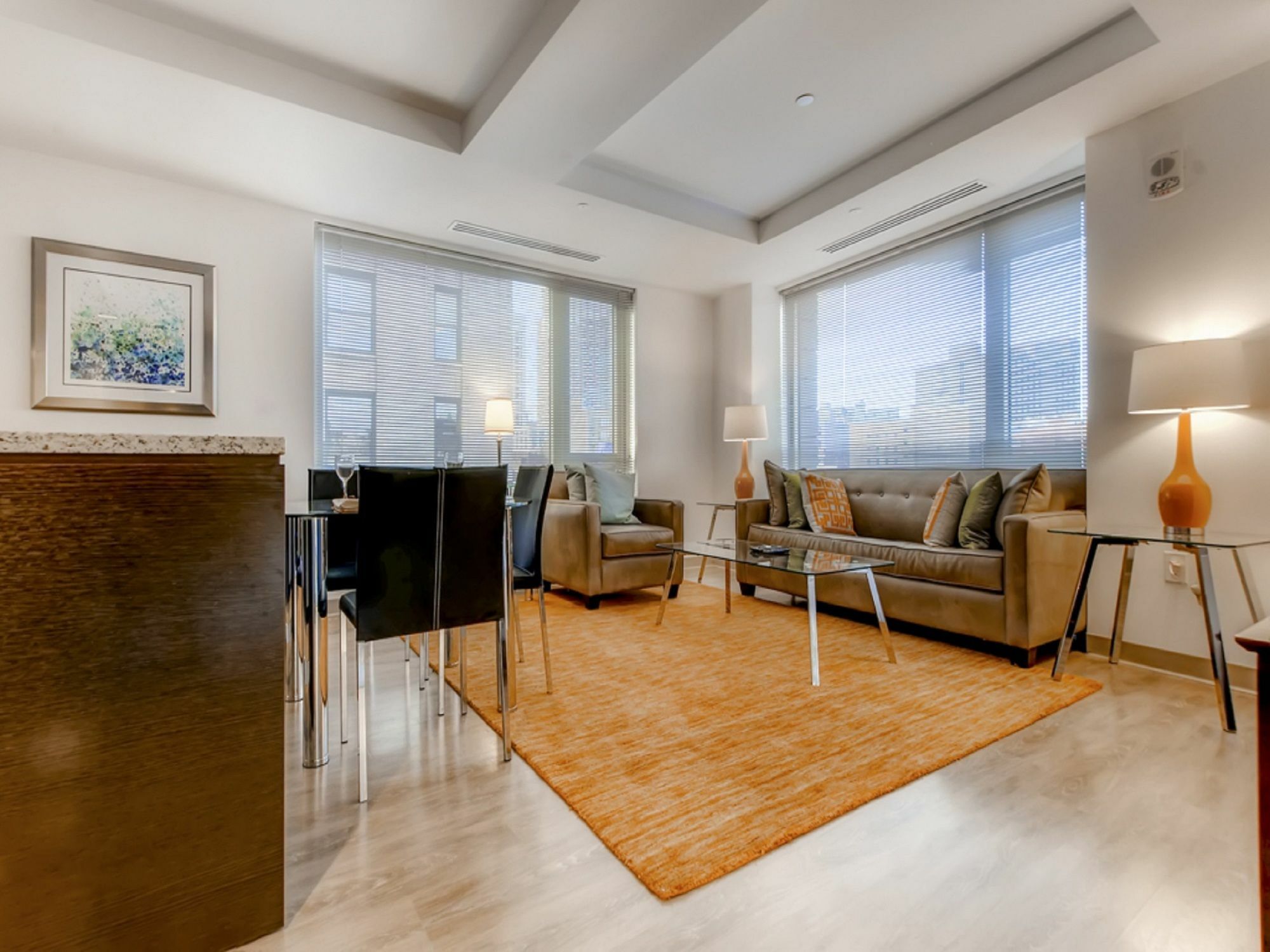 Global Luxury Suites At The Commonwealth Бостън Екстериор снимка