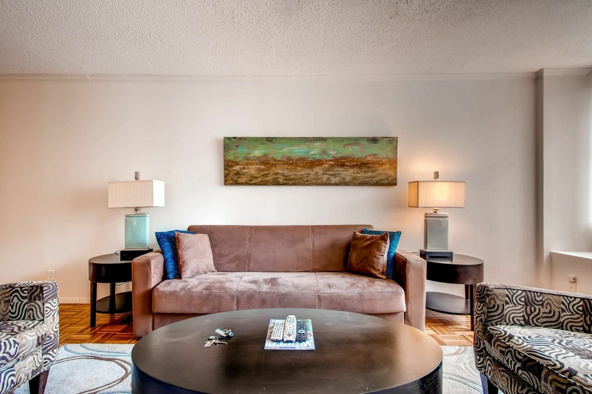 Global Luxury Suites At The Commonwealth Бостън Екстериор снимка
